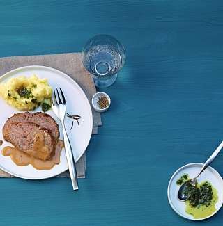 Hackbraten mit Kalbsbraet und getrockneten Tomaten