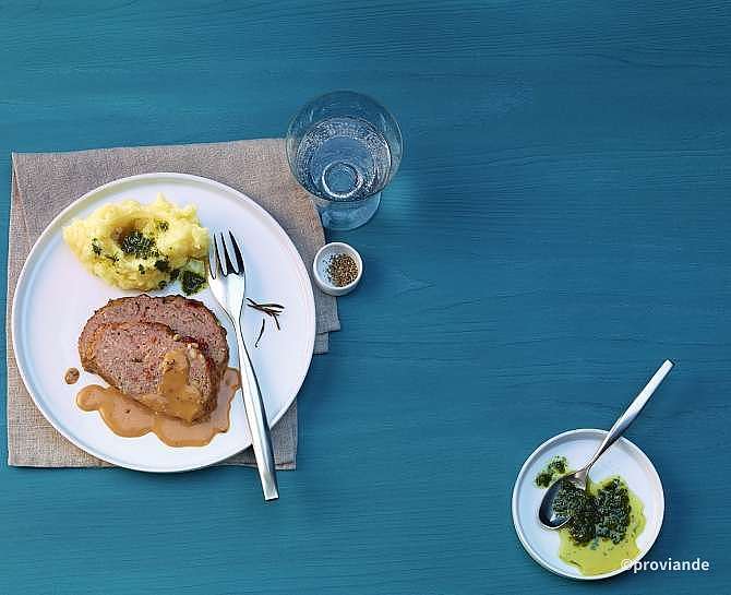 Hackbraten mit Kalbsbrät und getrockneten Tomaten | Gustarium