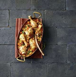 Pouletschenkel Paella aus dem Ofen